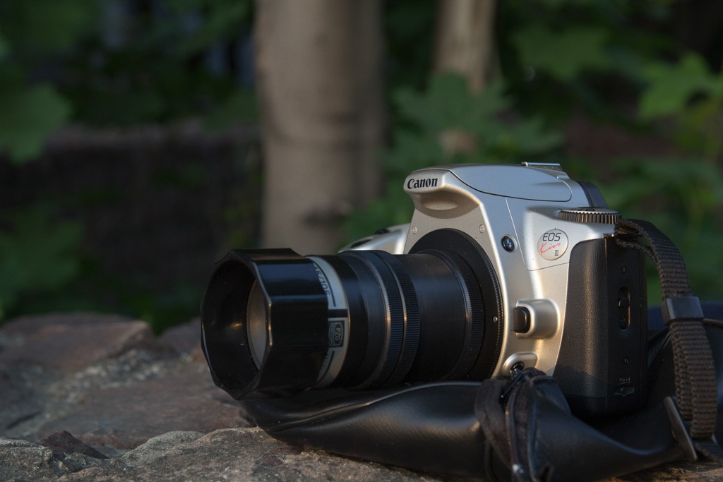 Объектив от фотоувеличителя, AMAR-S был установлен с помощью адаптера m42 на canon eos 300D и Canon EOS 500