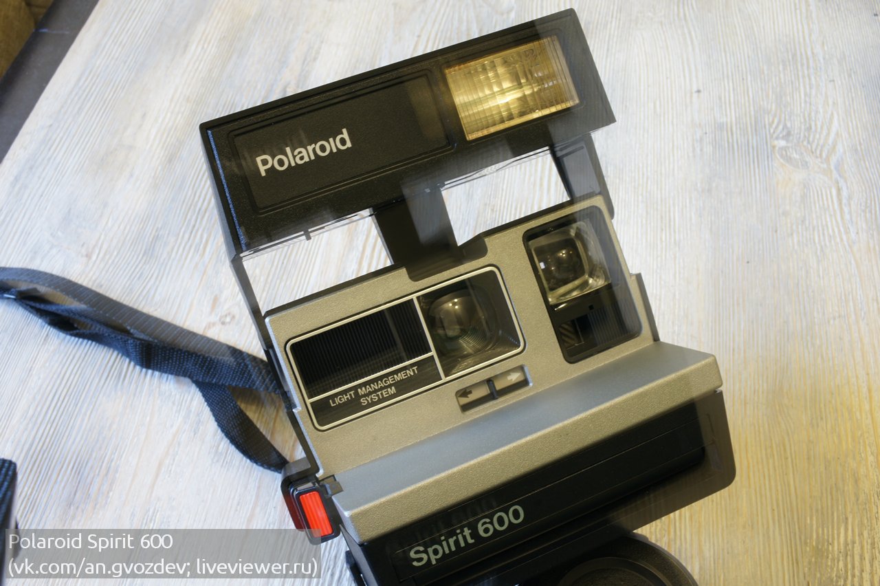 Polaroid Spirit 600 2
