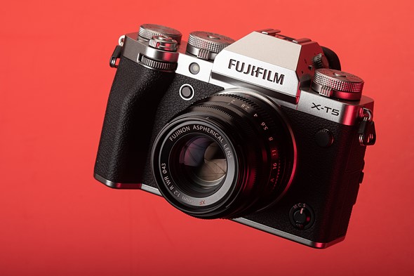 Fujifilm X-T5 обзор