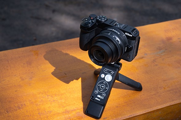Nikon Z30 selfie tripod